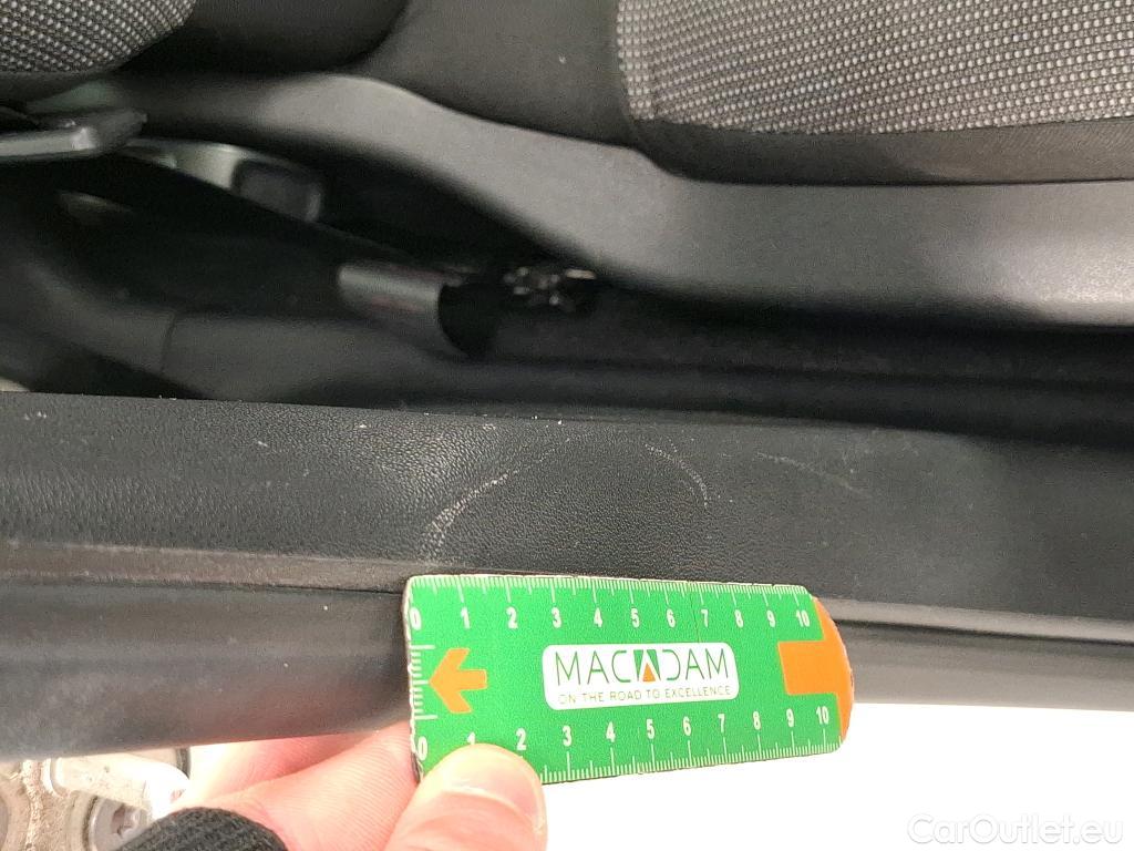  Citroen  C3  Feel Business 1.2 PureTech 80CV BVM5 E6d #17