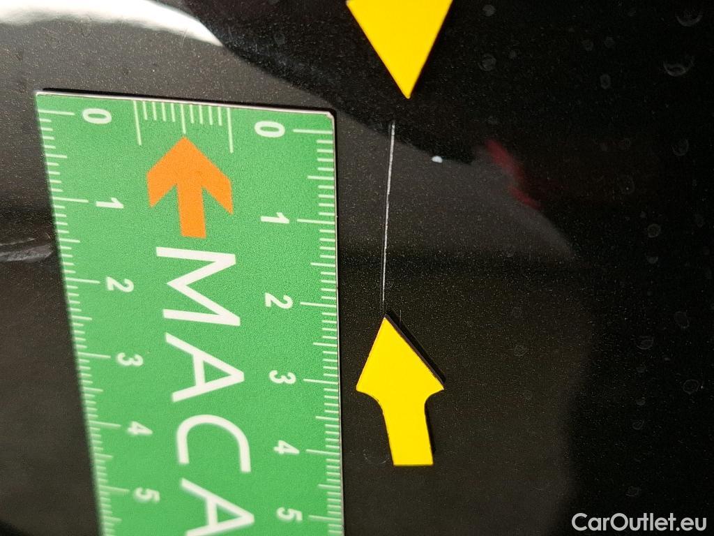  Nissan  Qashqai NISSAN  / 2017 / 5P / Crossover 1.3 DIG-T 140 Tekna #25