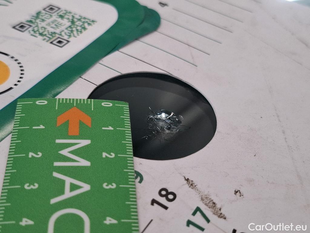  Mercedes  GLA MERCEDES-BENZ  / 2020 / 5P / SUV  200 D BUSINESS LINE DCT #3