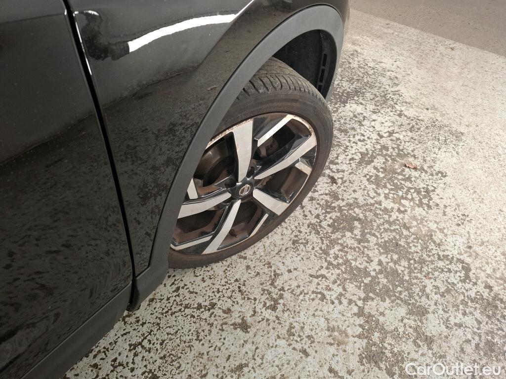  Nissan  Qashqai NISSAN  / 2017 / 5P / Crossover 1.3 DIG-T 140 Tekna #45