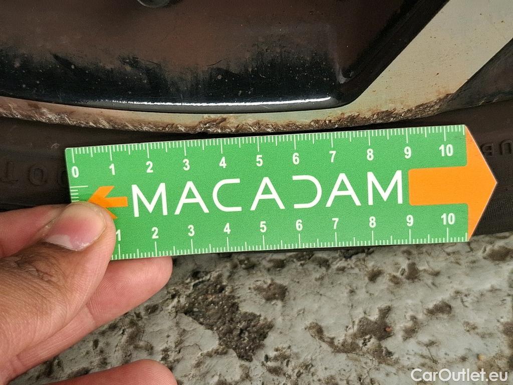  Nissan  Qashqai NISSAN  / 2017 / 5P / Crossover 1.3 DIG-T 140 Tekna #57