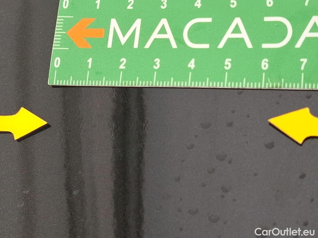  Nissan  Qashqai NISSAN  / 2017 / 5P / Crossover 1.3 DIG-T 140 Tekna #18