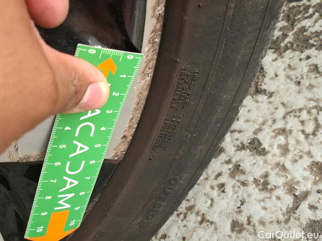  Nissan  Qashqai NISSAN  / 2017 / 5P / Crossover 1.3 DIG-T 140 Tekna #52