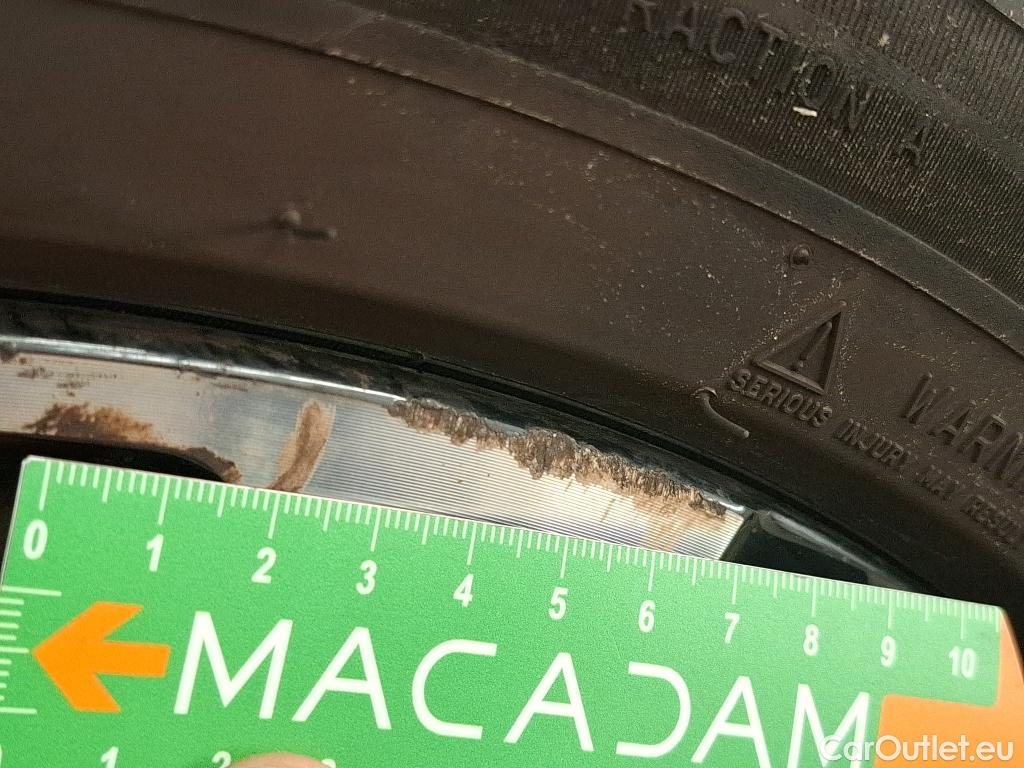  Nissan  Qashqai NISSAN  / 2017 / 5P / Crossover 1.3 DIG-T 140 Tekna #74