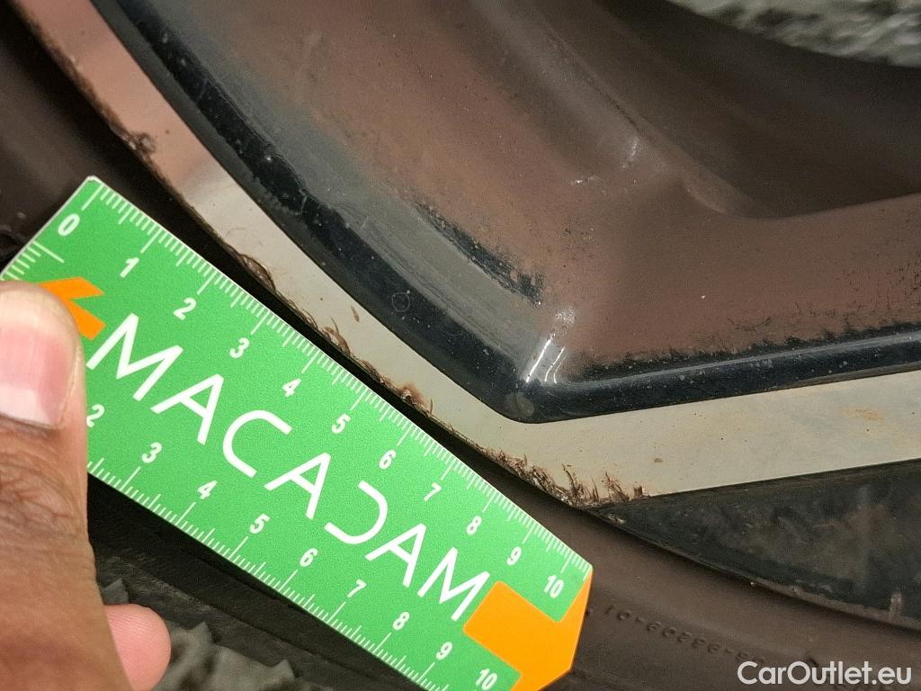  Nissan  Qashqai NISSAN  / 2017 / 5P / Crossover 1.3 DIG-T 140 Tekna #60