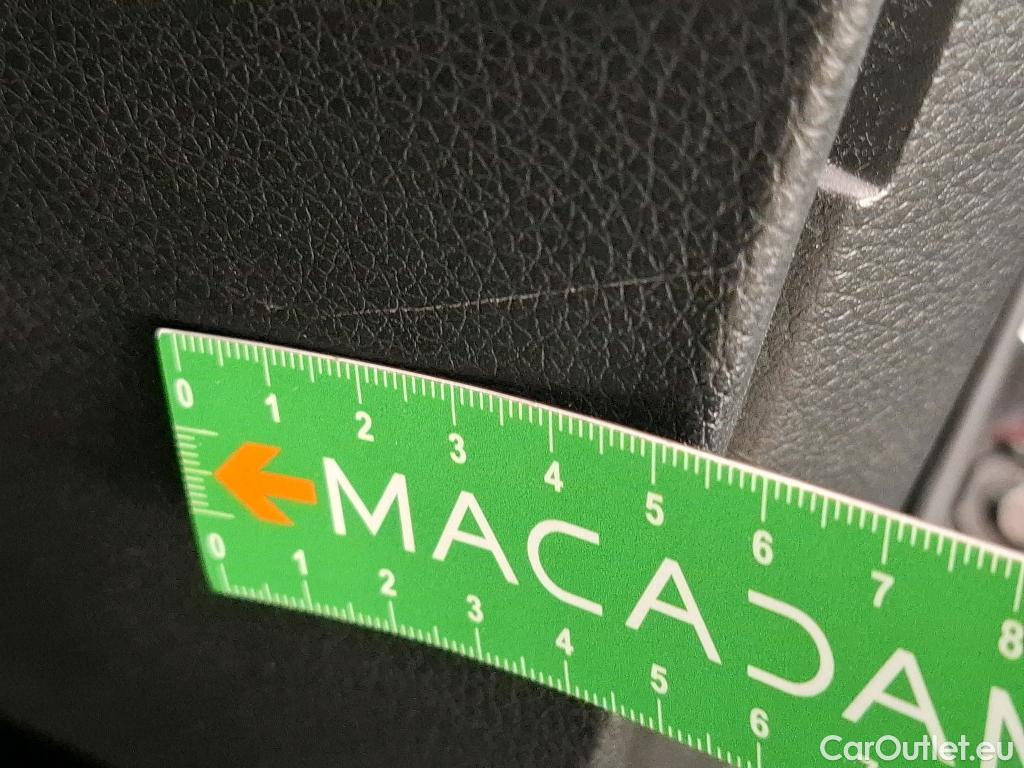  Nissan  Qashqai NISSAN  / 2017 / 5P / Crossover 1.3 DIG-T 140 Tekna #97