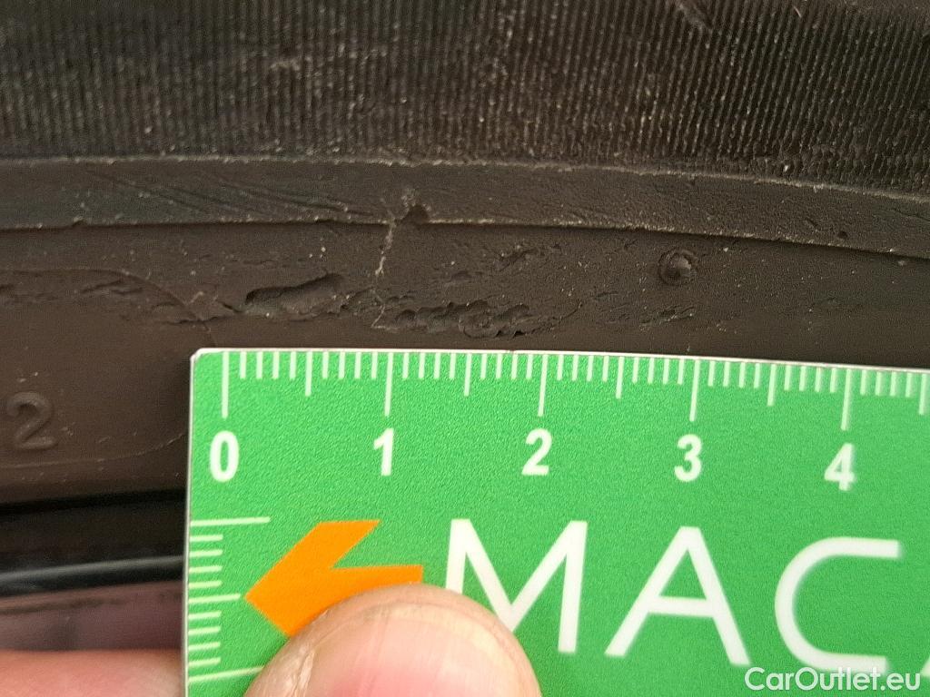  Nissan  Qashqai NISSAN  / 2017 / 5P / Crossover 1.3 DIG-T 140 Tekna #30