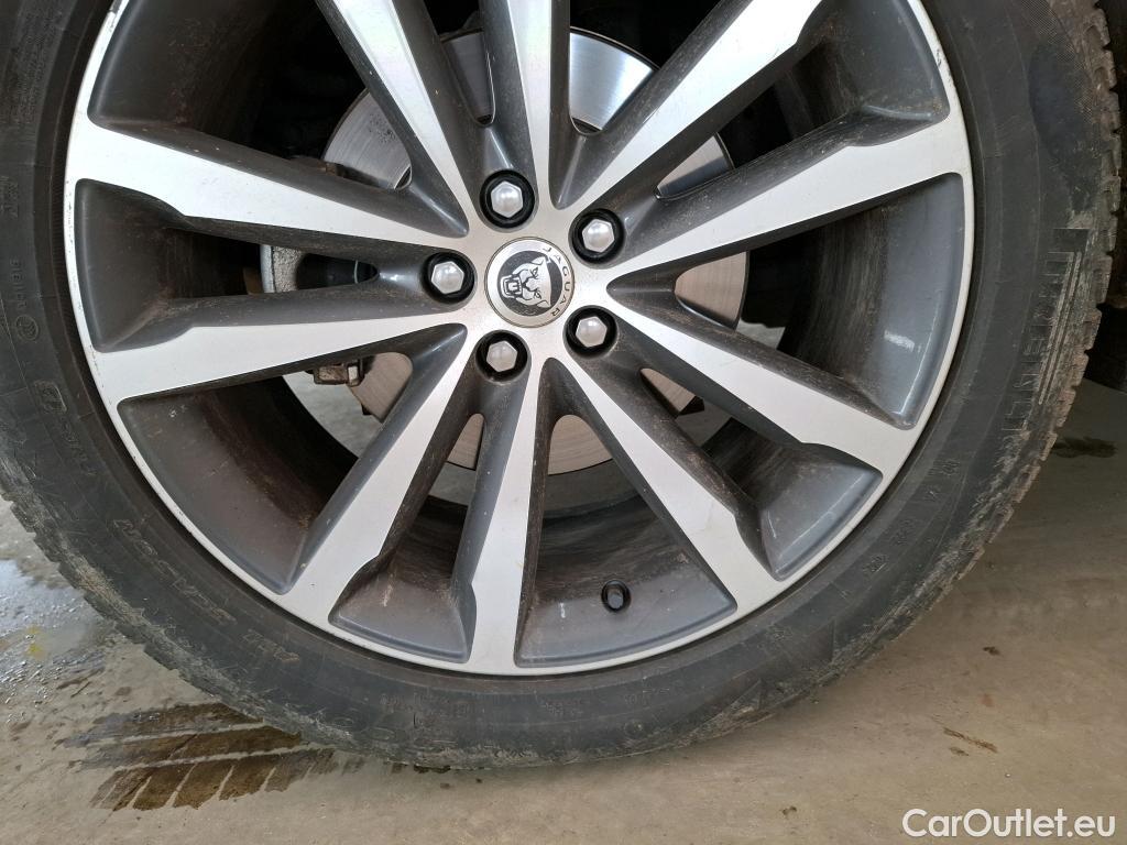  Jaguar  F-PACE JAGUAR  / 2015 / 5P / SUV P400e PHEV BVA 4x4 R-Dynamic SE #15