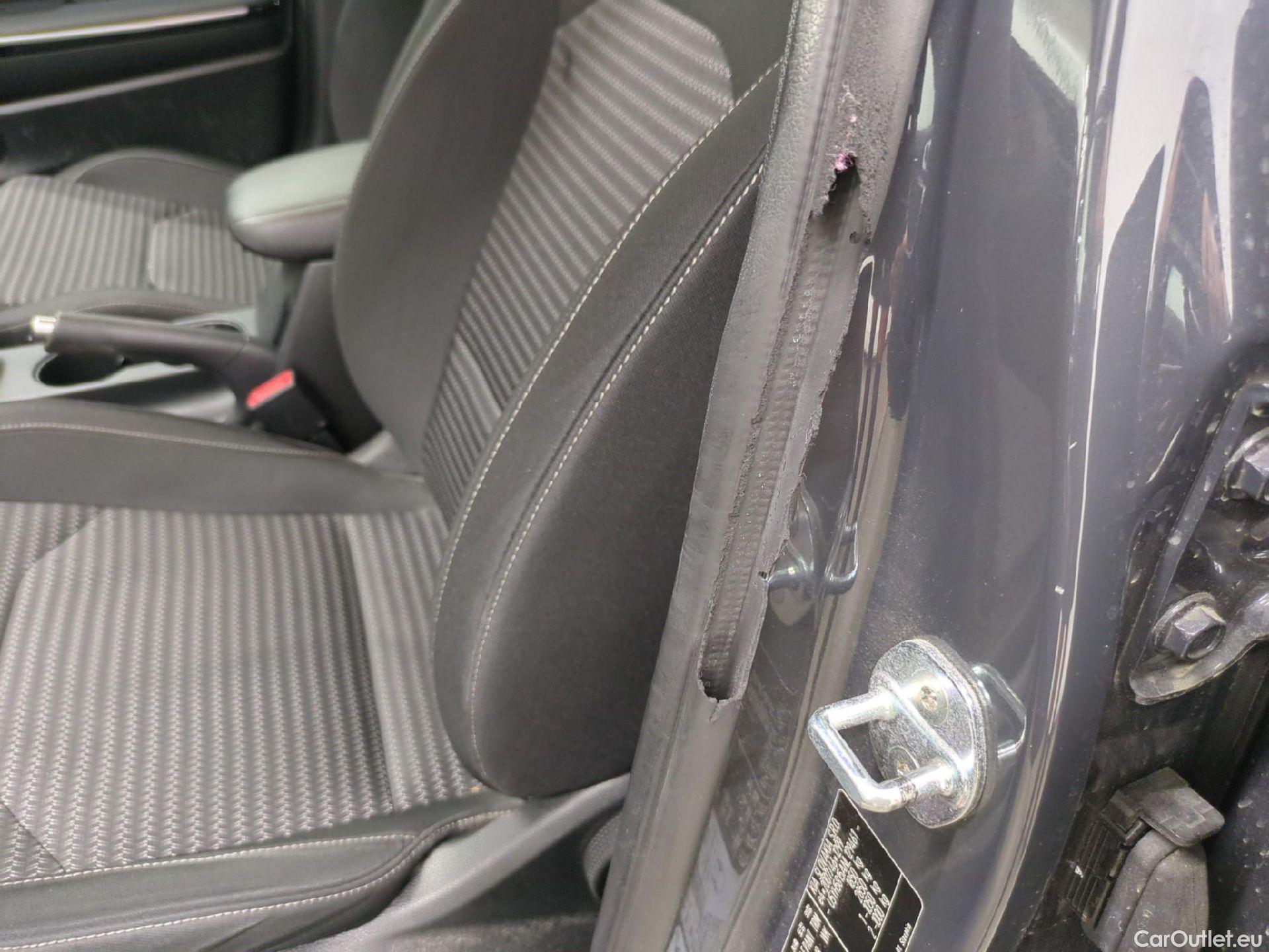  KIA  Cee'd Ceed Sportswagon Active 1.5 T-GDI 160CV BVM6 E6d #1