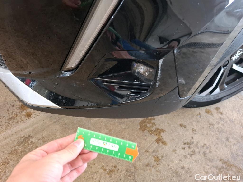  Peugeot  2008  Allure Business 1.2 PureTech 100CV BVM6 E6d #23