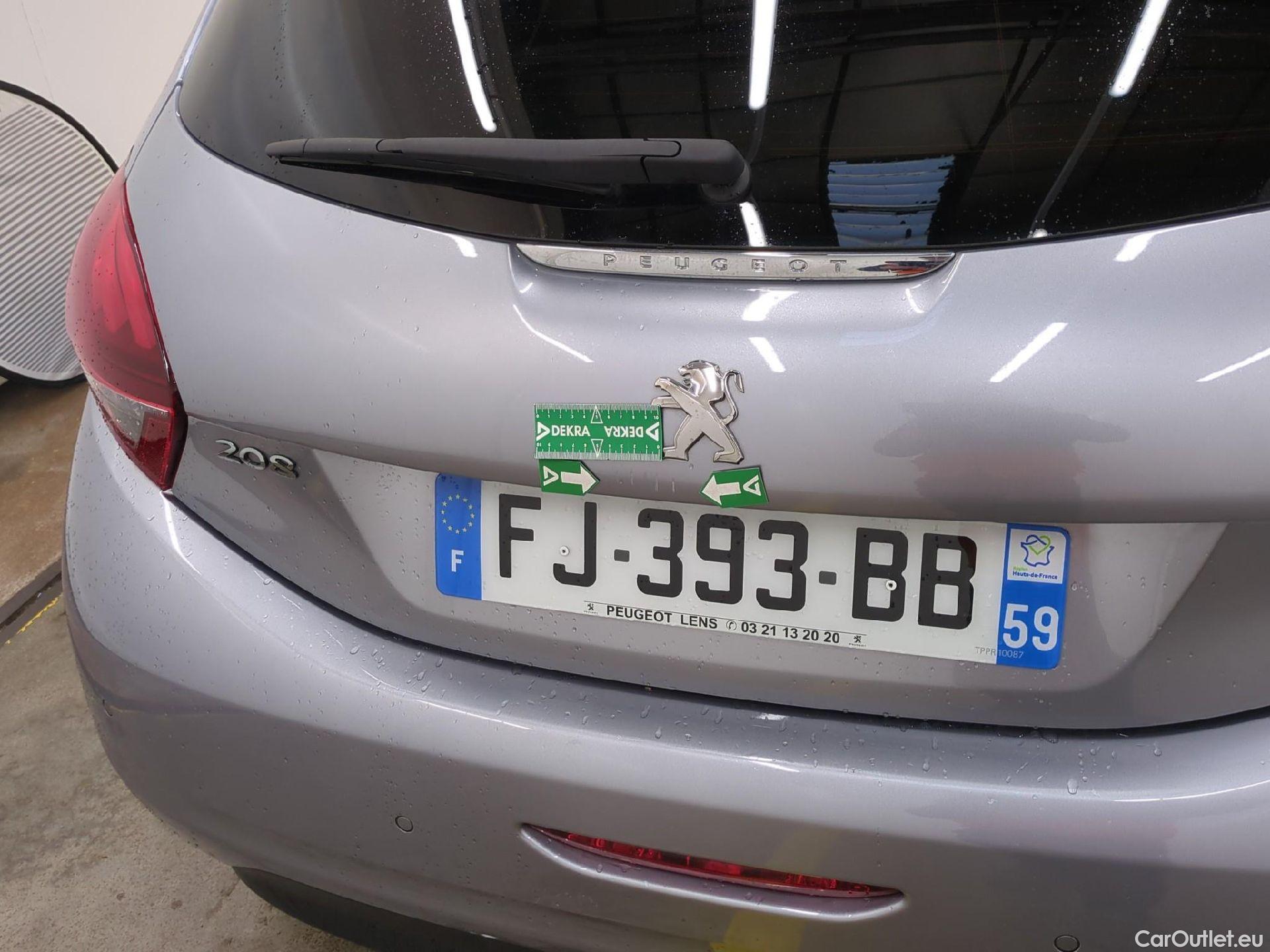  Peugeot  208  Allure Business 1.2 PureTech 110CV BVM6 E6dT #15