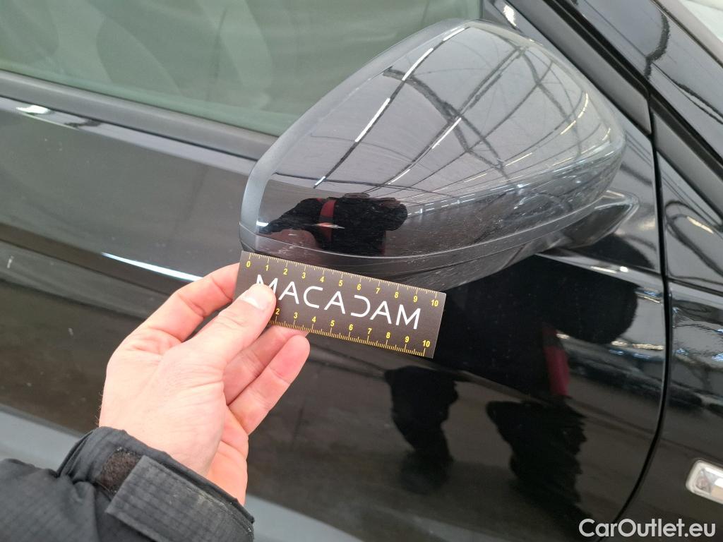  Opel   Grandland X OPEL / 2017 / 5P / SUV 1.2 TURBO 130 EDITION BUSINESS AUTO #29