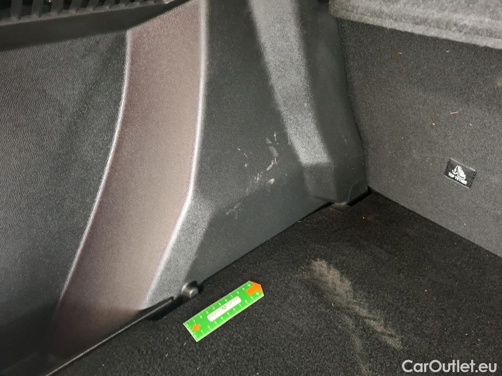  Peugeot  2008  Allure Business 1.2 PureTech 100CV BVM6 E6d #25