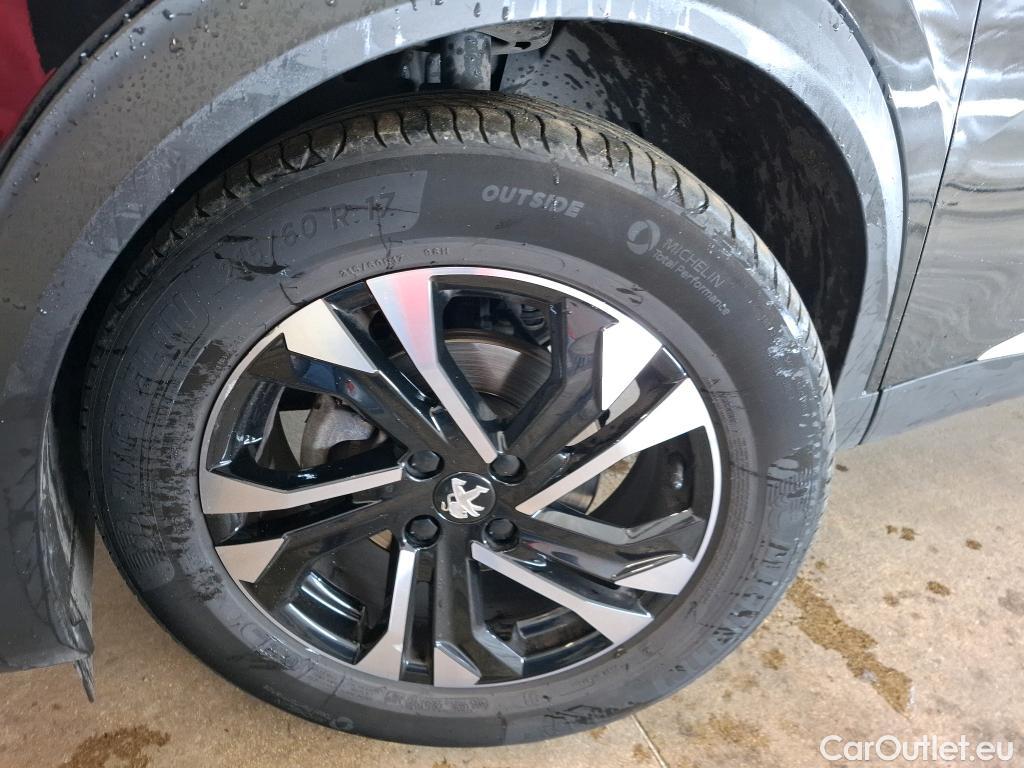  Peugeot  2008  Allure Business 1.2 PureTech 100CV BVM6 E6d #17
