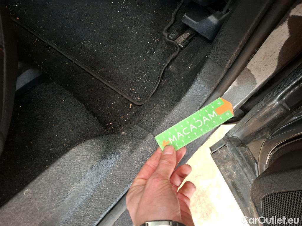  Peugeot  3008  Active Business 1.5 HDi 130CV BVA8 E6d #9