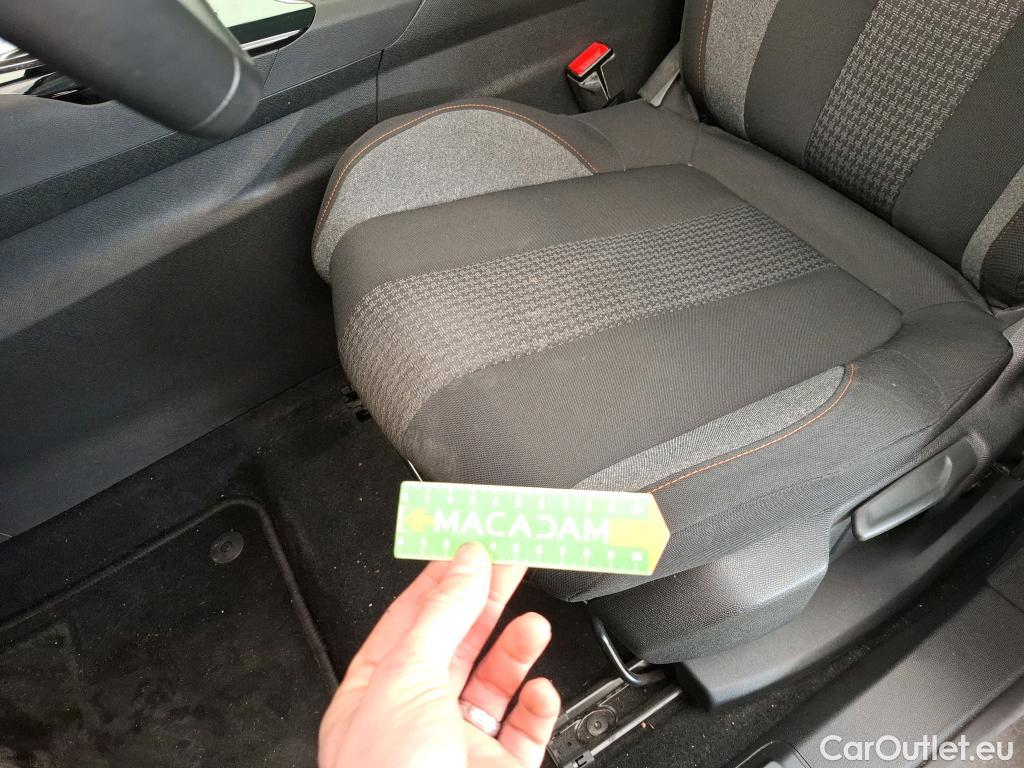  Peugeot  3008  Active Business 1.5 HDi 130CV BVA8 E6d #12