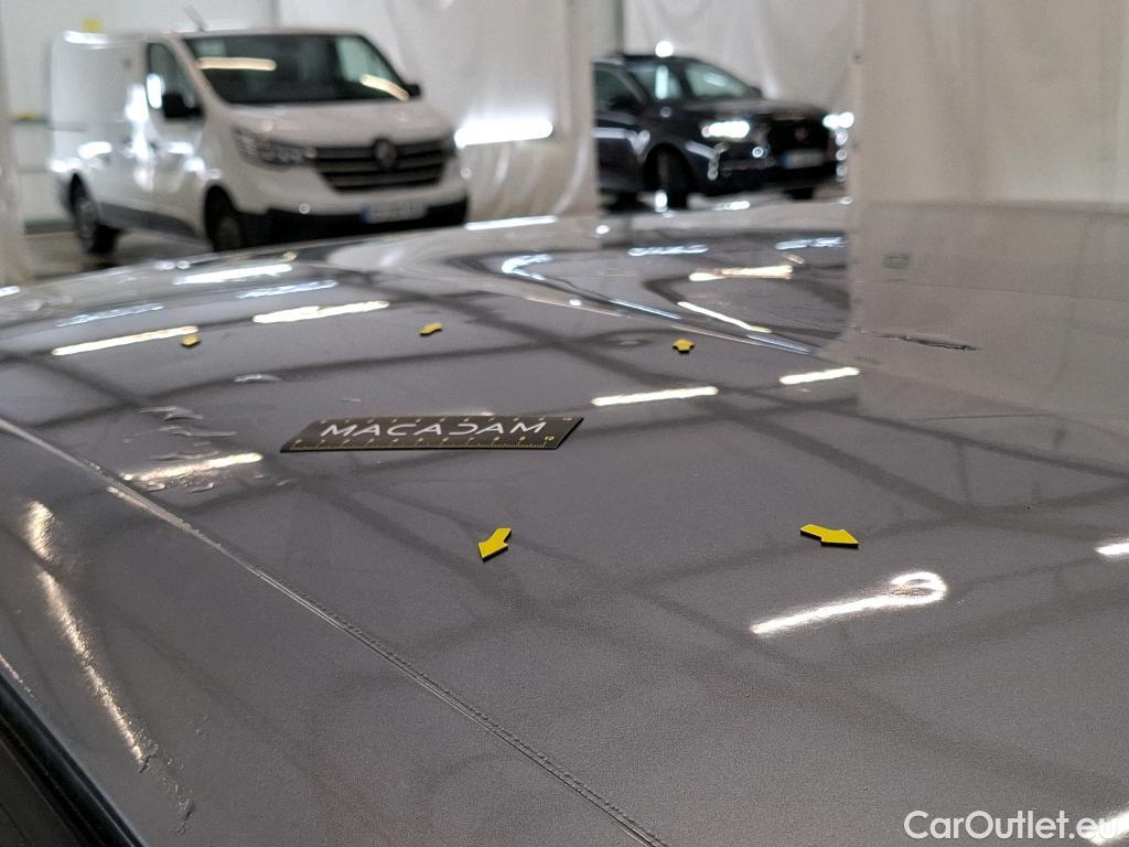  Peugeot  208  Signature 1.2 PureTech 80CV BVM5 E6dT #9