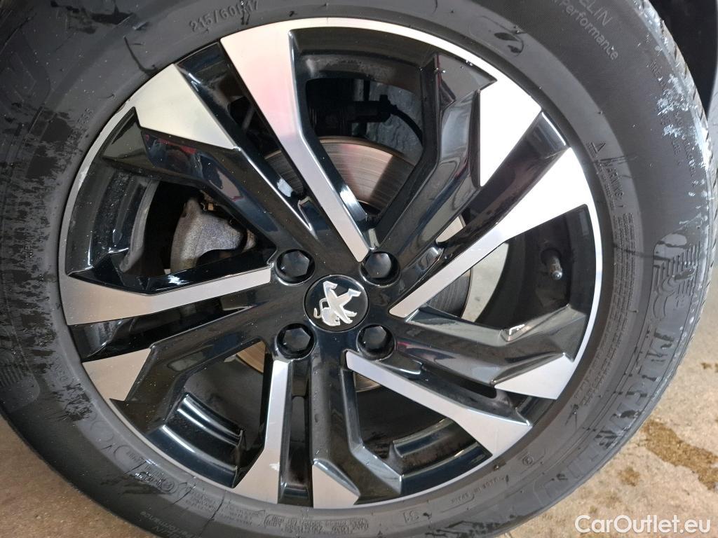  Peugeot  2008  Allure Business 1.2 PureTech 100CV BVM6 E6d #18