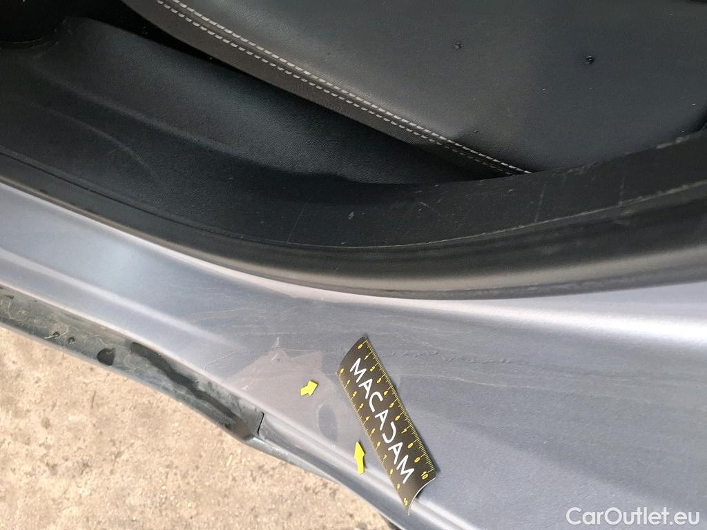  Peugeot  2008  Allure 1.2 PureTech 110CV BVA6 E6 #6