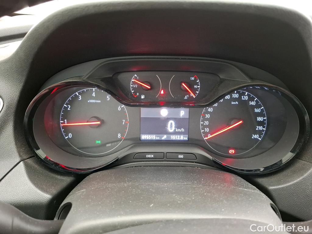  Opel   Grandland X OPEL / 2017 / 5P / SUV 1.2 TURBO 130 EDITION BUSINESS AUTO #15