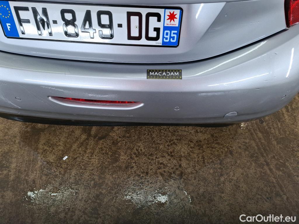  Peugeot  208  Signature 1.2 PureTech 80CV BVM5 E6dT #18