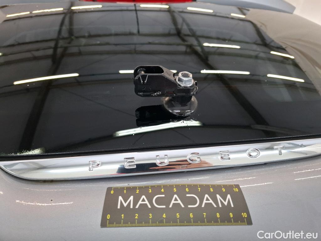  Peugeot  208  Signature 1.2 PureTech 80CV BVM5 E6dT #31