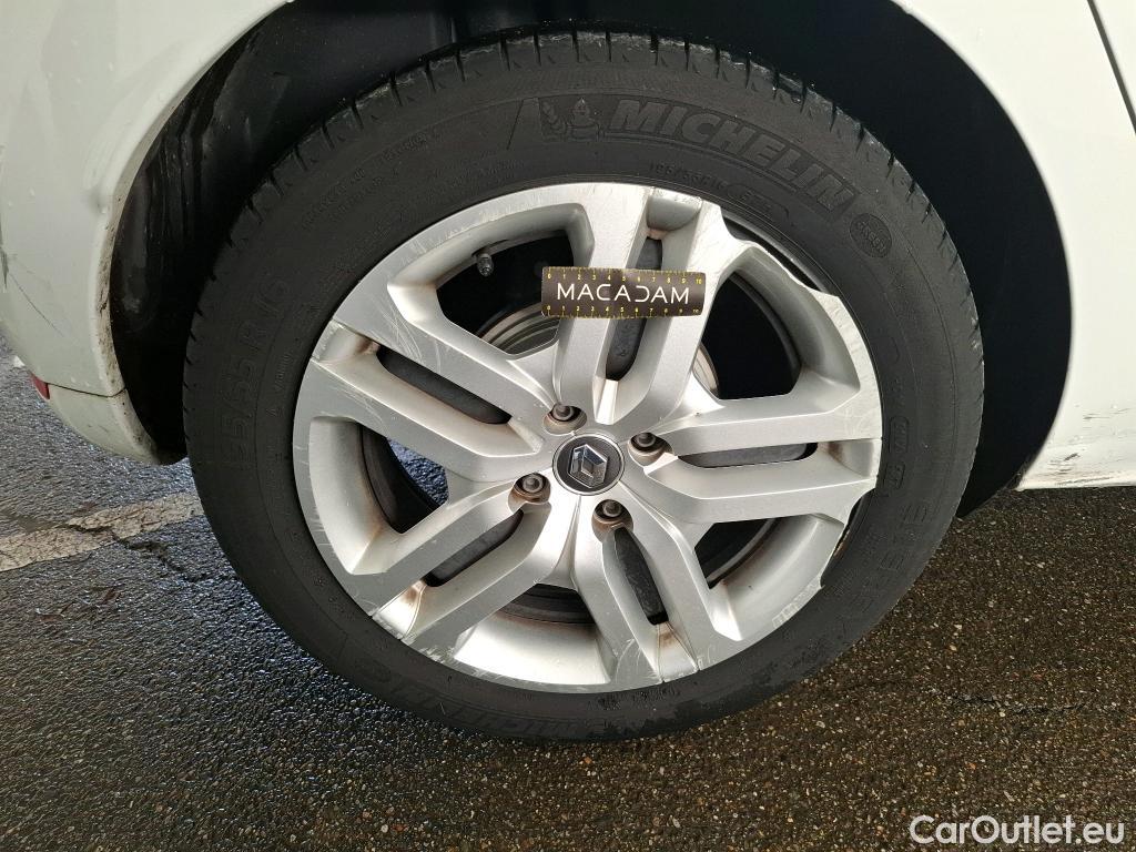  Renault  Clio  IV Business 1.5 dCi 90CV BVM5 E6 #26