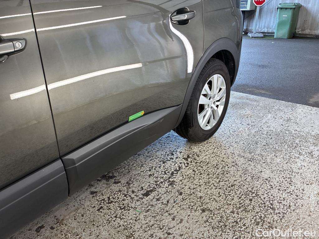  Peugeot  5008  Active Business 1.5 HDi 130CV BVA8 7 Sieges E6d #17