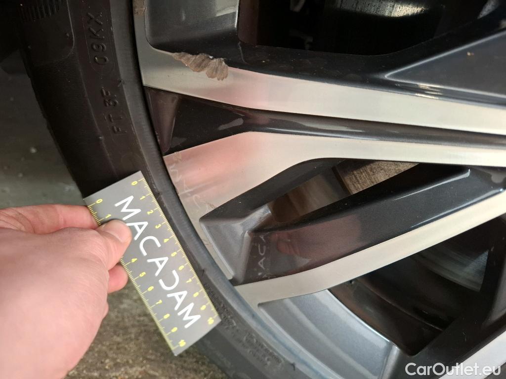  Peugeot  508 PEUGEOT  SW / 2018 / 5P / Break HYBRID 225 E-EAT8 Allure Pack #6