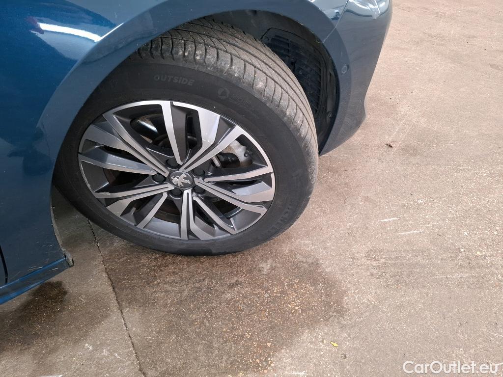  Peugeot  508 PEUGEOT  SW / 2018 / 5P / Break HYBRID 225 E-EAT8 Allure Pack #1