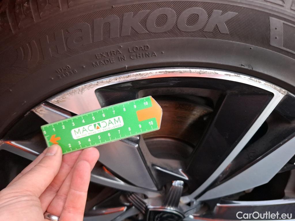  Peugeot  308  Allure 1.5 HDi 130CV BVA8 E6d #30