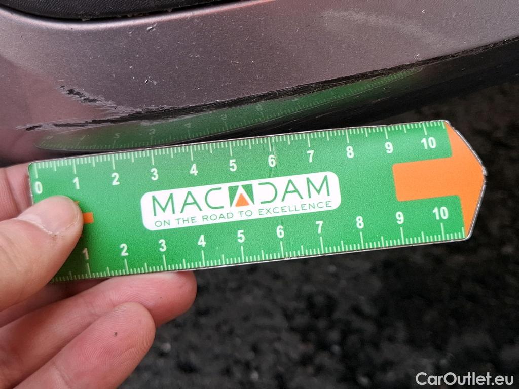  Peugeot  308  Allure 1.5 HDi 130CV BVA8 E6d #2