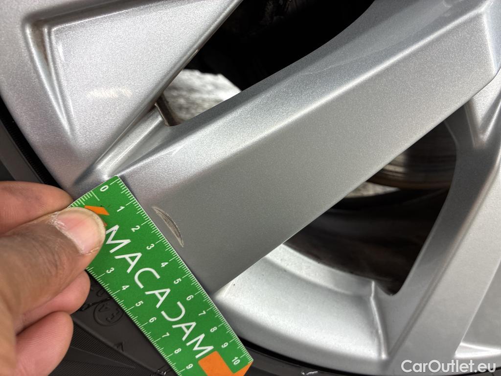  Peugeot  5008  Active Business 1.5 HDi 130CV BVA8 7 Sieges E6d #11