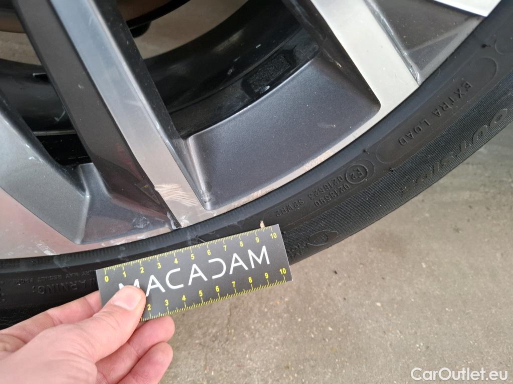  Peugeot  508 PEUGEOT  SW / 2018 / 5P / Break HYBRID 225 E-EAT8 Allure Pack #12