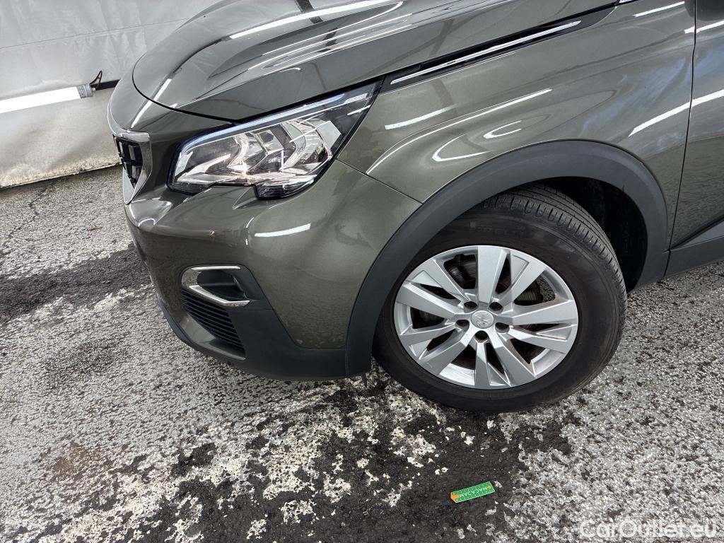  Peugeot  5008  Active Business 1.5 HDi 130CV BVA8 7 Sieges E6d #9