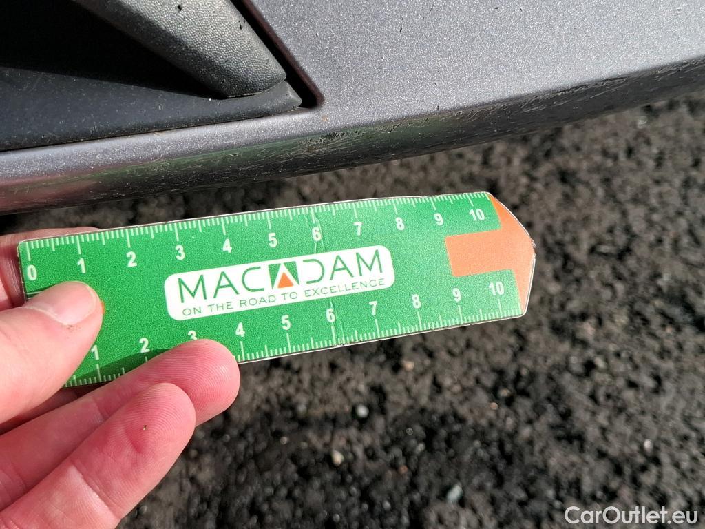  Peugeot  308  Allure 1.5 HDi 130CV BVA8 E6d #4