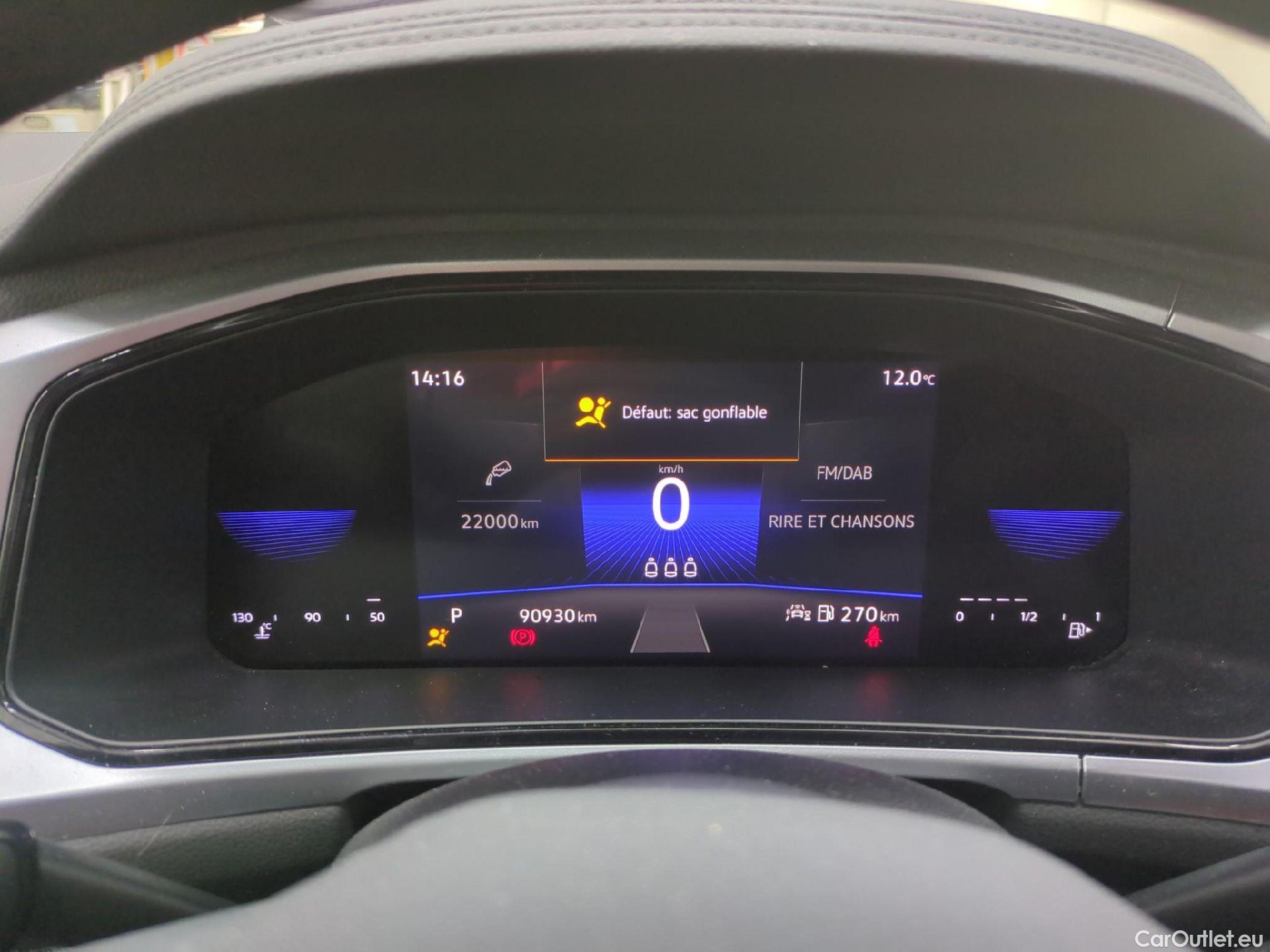  Volkswagen  T-ROC VOLKSWAGEN  / 2021 / 5P / SUV 2.0 TDI 150 LIFE PLUS DSG7 #1