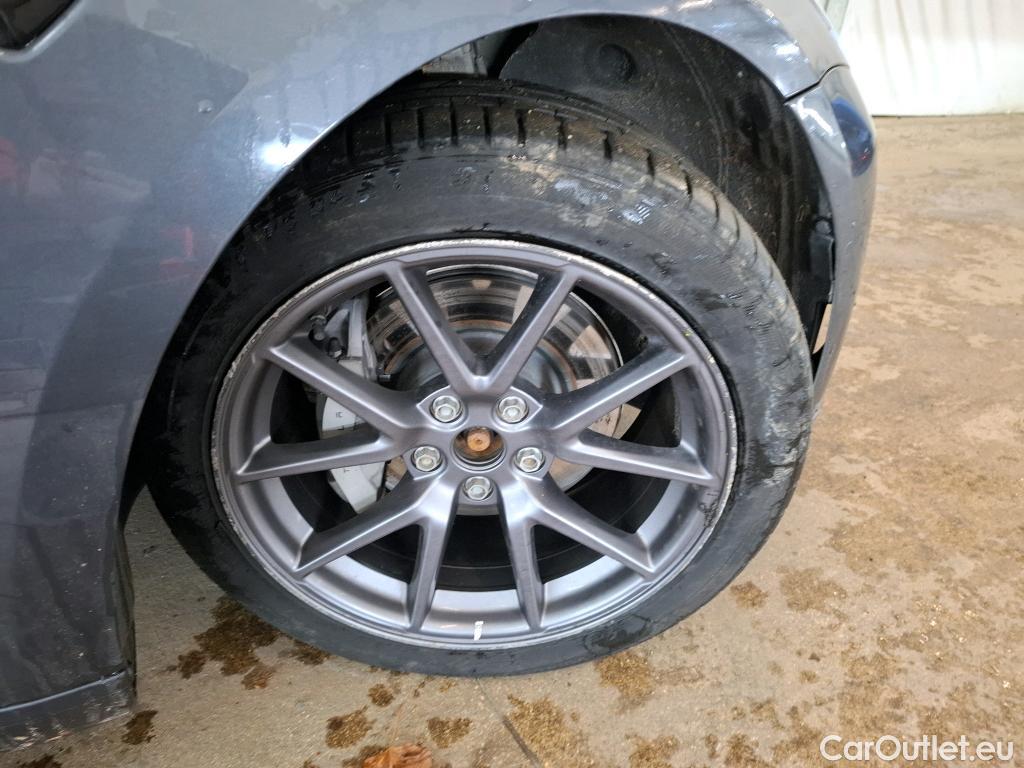  Tesla  Model 3 TESLA  / 2018 / 4P / Berline Grande Autonomie #27