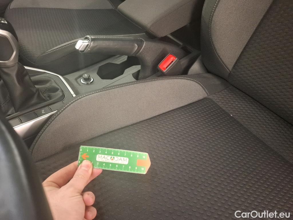  Volkswagen  Taigo  Life Plus 1.0 TSI 110CV BVM6 E6d #13