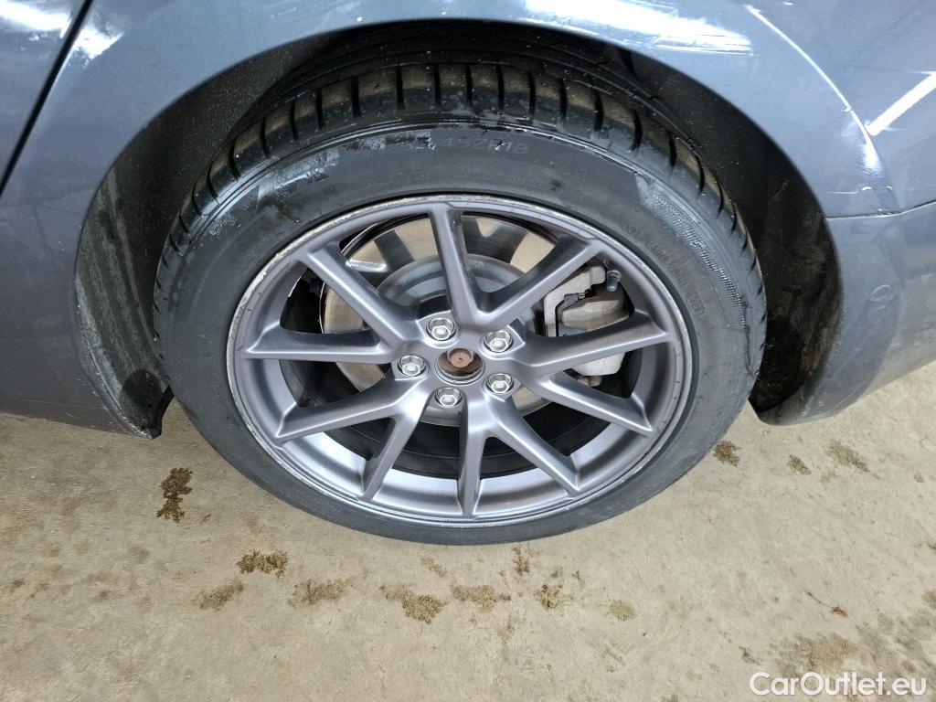  Tesla  Model 3 TESLA  / 2018 / 4P / Berline Grande Autonomie #23