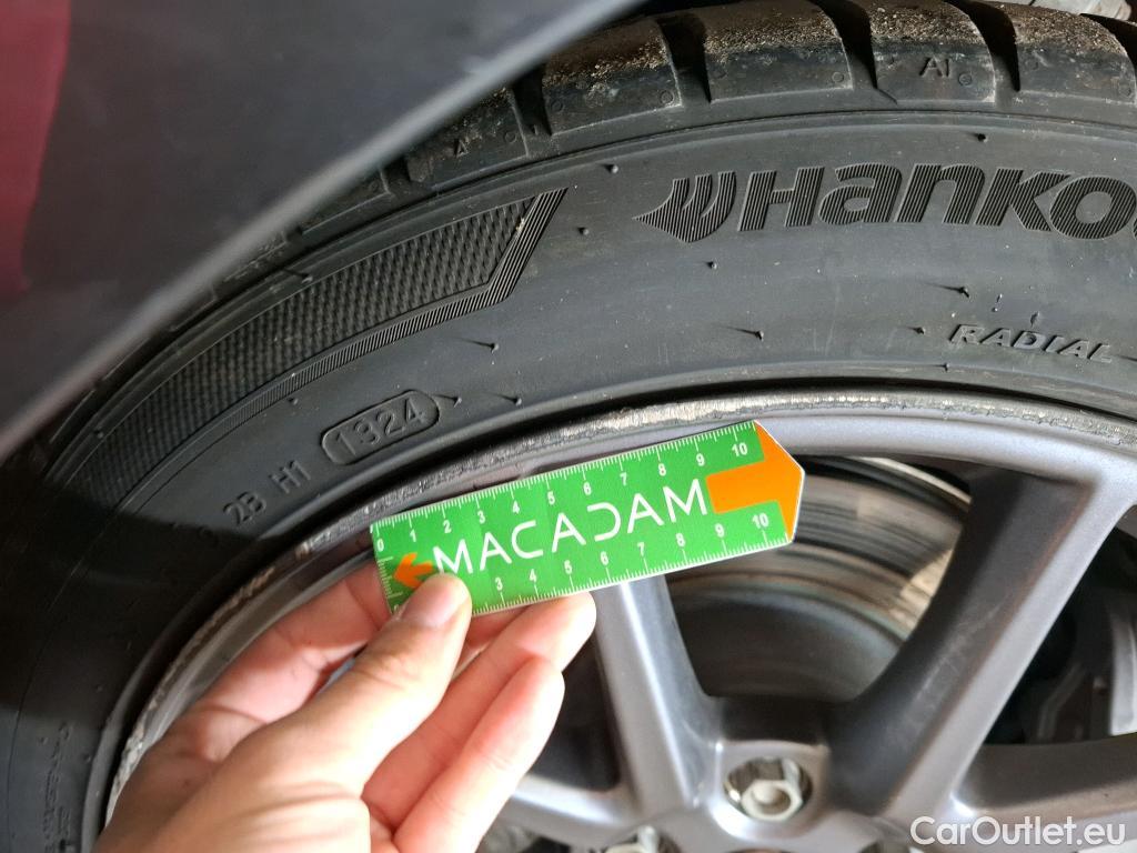  Tesla  Model 3 TESLA  / 2018 / 4P / Berline Grande Autonomie #19