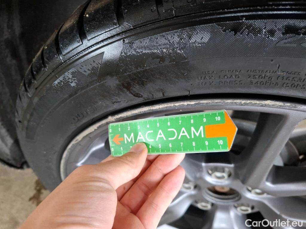  Tesla  Model 3 TESLA  / 2018 / 4P / Berline Grande Autonomie #25