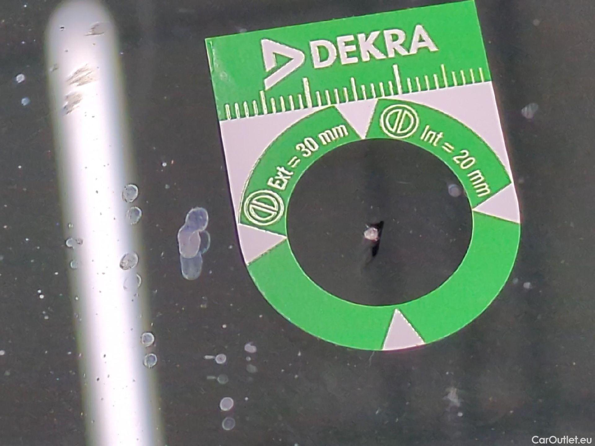  Nissan  Juke NISSAN  / 2019 / 5P / Crossover DIG-T 114 DCT Business+ #28