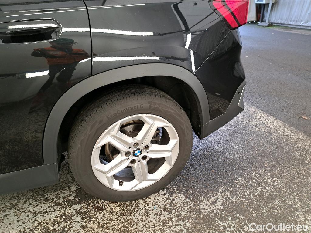  Bmw  X1 BMW  / 2022 / 5P / SUV sDrive18i Business Design DKG7 #1