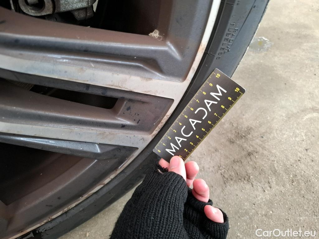  Bmw  Serie 1 Série 1 Berline 116 d Lounge 1.5 115CV BVM6 E6d #11