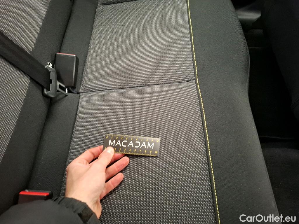  Citroen  C3  Feel Pack 1.2 PureTech 80CV BVM5 6E #23