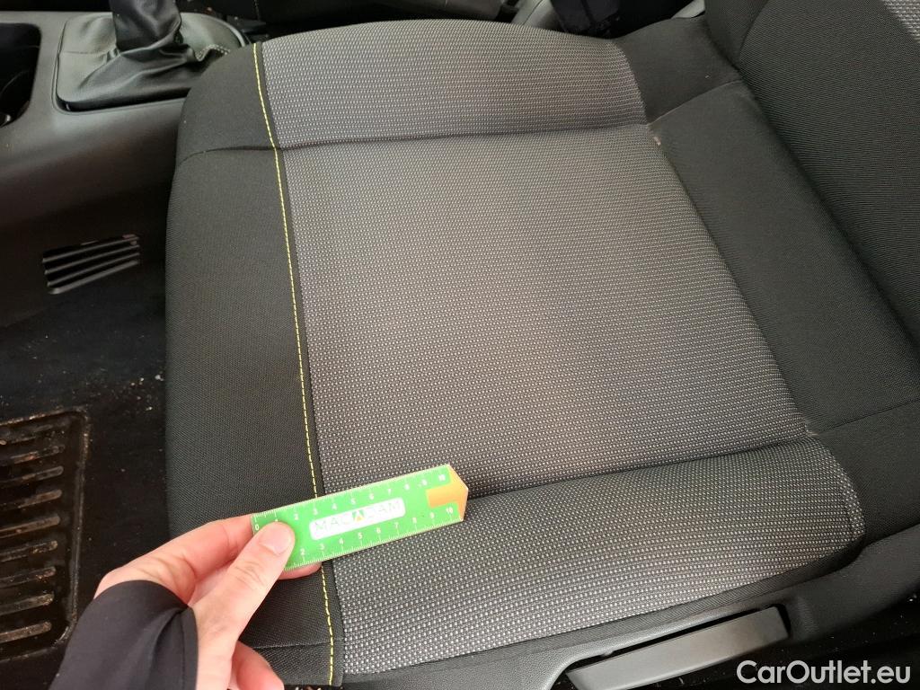  Citroen  C3 CITROEN  Société / 2020 / 5P / Berline / VU BlueHDi 100 SandS BVM6 Feel Nav #19