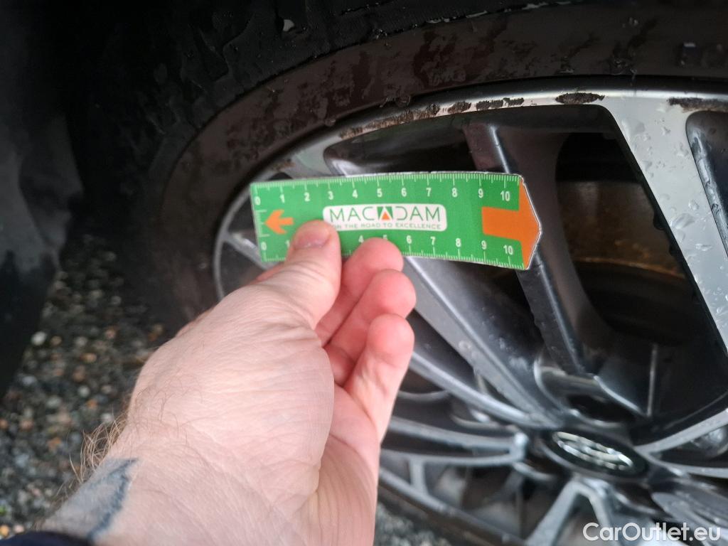  Hyundai  Tucson  Premium 2WD 1.6 CRDi 135CV BVA7 E6dT #24