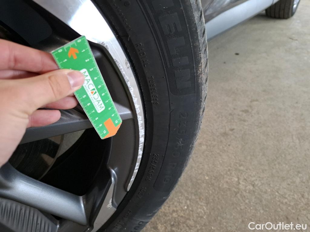  DS  DS7 DS DS 7 Crossback / 2017 / 5P / SUV E-TENSE 4x4 300 BASTILLE + #19