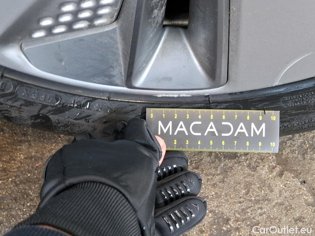  Hyundai  Konna Kona Creative Electrique 2WD 39kWh BVA #13